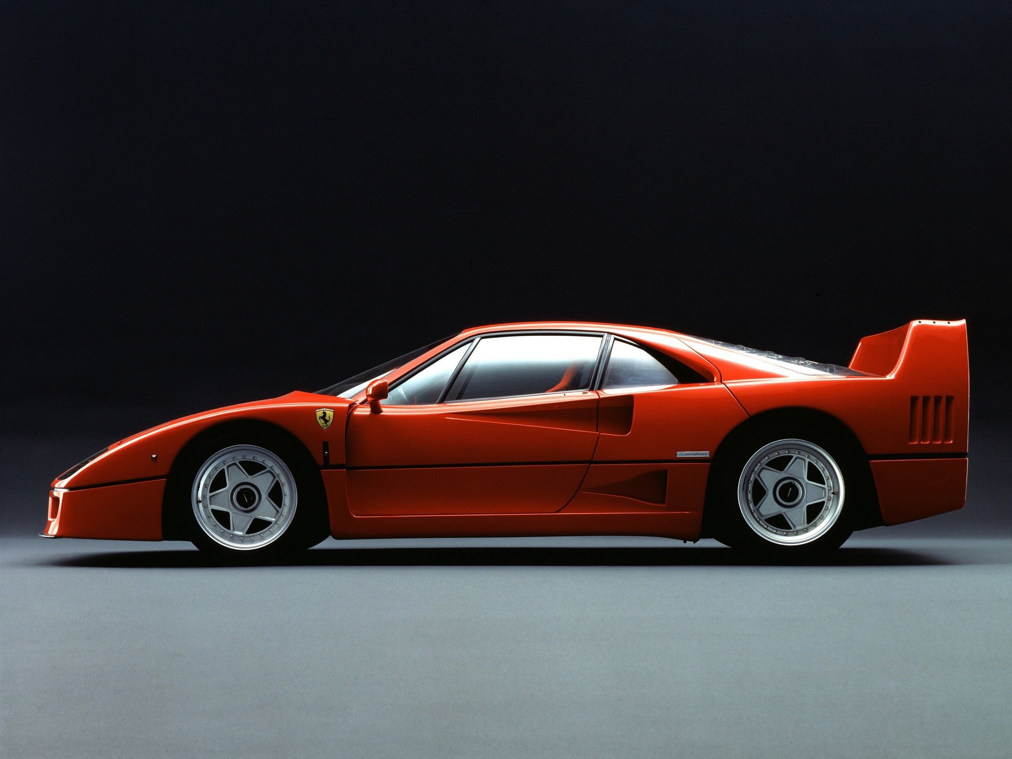 Ferrari - FERRARI F40 (1987)  フェラーリ Ferrari F40 (1).jpg?width=640&